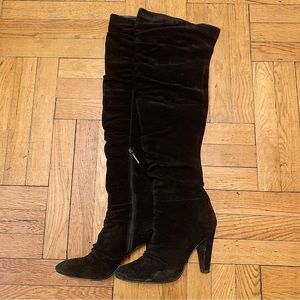 CALVIN KLEIN High Knees Black Suede Heeled Boots